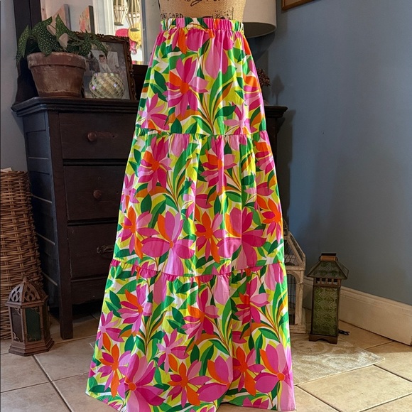 Flying Tomato Weekend in Napa Poplin Multicolored Floral Print A-Line Skirt - Picture 5 of 13